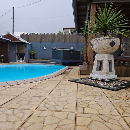 Studio Tres Bon Standing 호텔 Petite Île 외부 사진